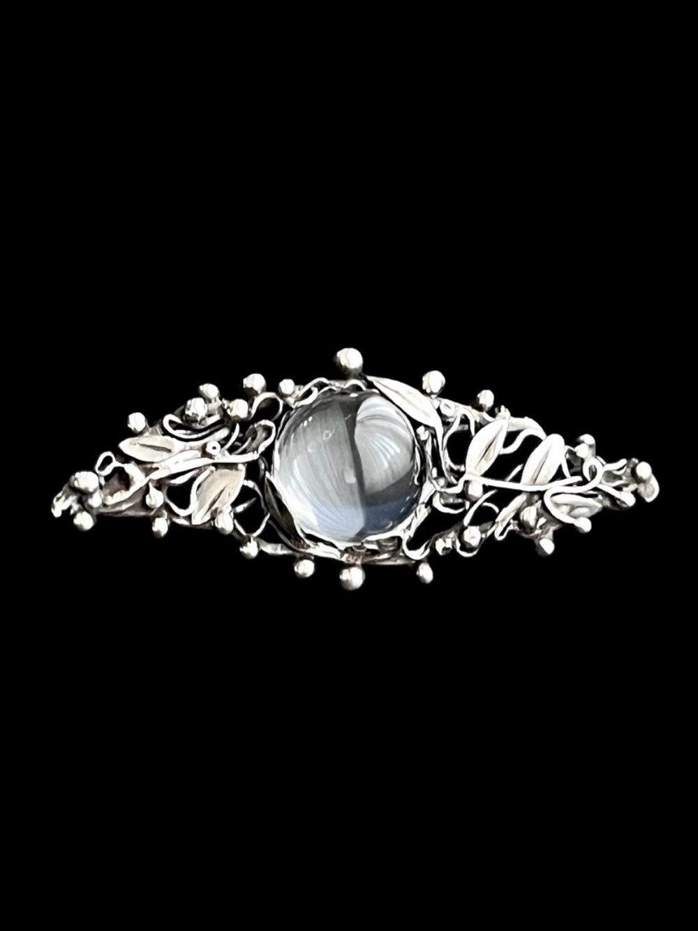 🔴SALE🔴 Vintage Mary Gage sterling silver hand wrought brooch with rock crystal